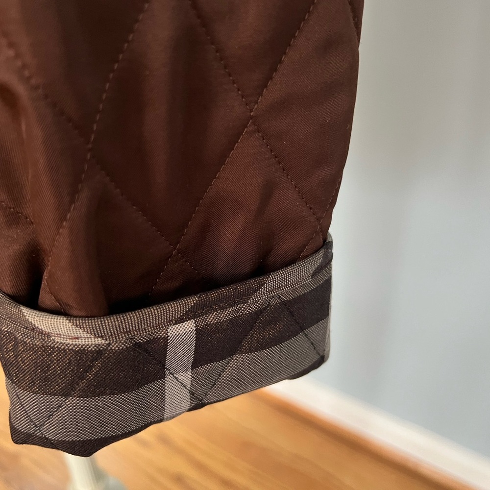 Burberry Quilted Brown Jacket w/ Buttons and Collar - Picture 7 of 8